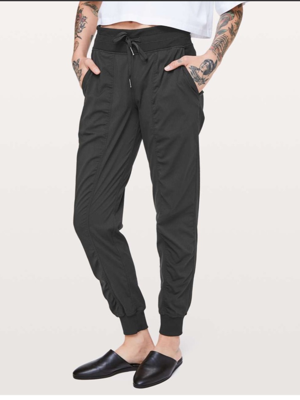 Lululemon Dance Studio Jogger *29" in
Black W2571 Sz 6